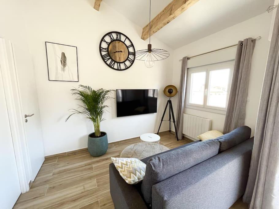 Duplex Centre Ville - 50M De La Plage - Clim - Garage - Netflix Le Grau-du-Roi Luaran gambar