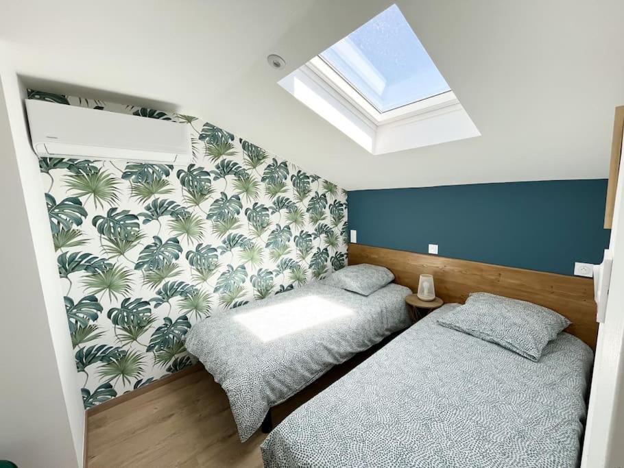 Duplex Centre Ville - 50M De La Plage - Clim - Garage - Netflix Le Grau-du-Roi Luaran gambar