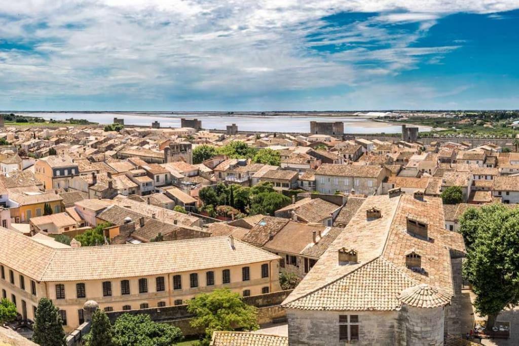Duplex Centre Ville - 50M De La Plage - Clim - Garage - Netflix Le Grau-du-Roi Luaran gambar
