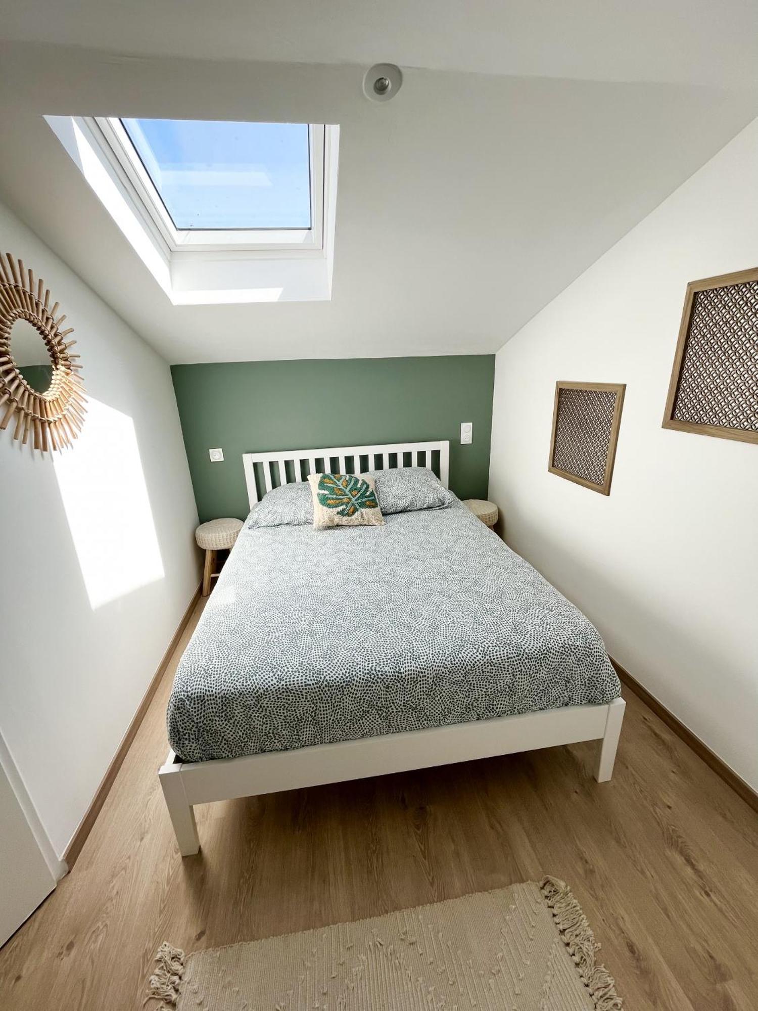 Duplex Centre Ville - 50M De La Plage - Clim - Garage - Netflix Le Grau-du-Roi Bilik gambar